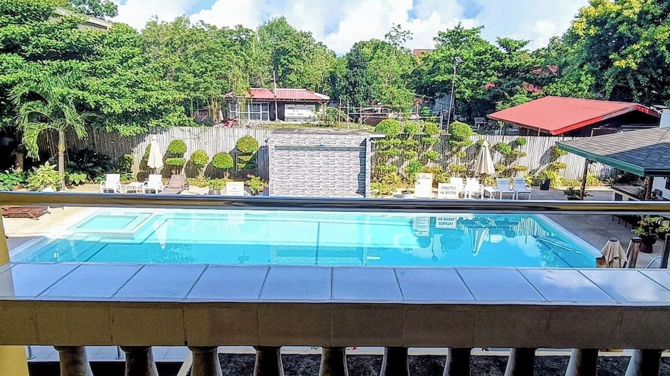 Cherrys @ Home Too Inland Resort