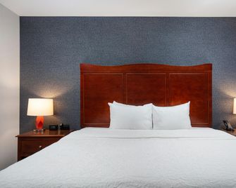 Hampton Inn Medford - Medford - Camera da letto