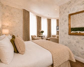 Ashburn Hotel - London