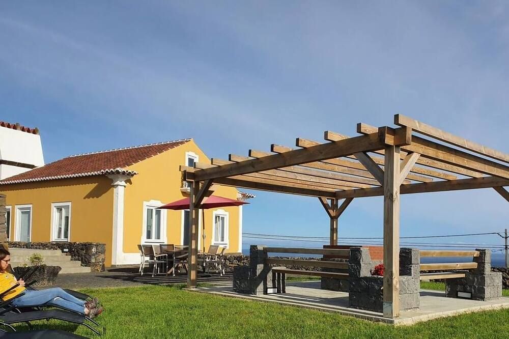 Casa das Lajes by Ponta Negra Azores - Lajes - شرفة مرصوفة