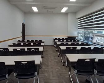 Toyoko Inn Busan Station No.1 - Busán - Sala de reuniones