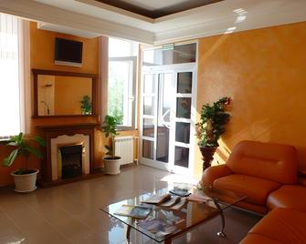 Stalingrad Hotel - Volgogrado - Sala de estar