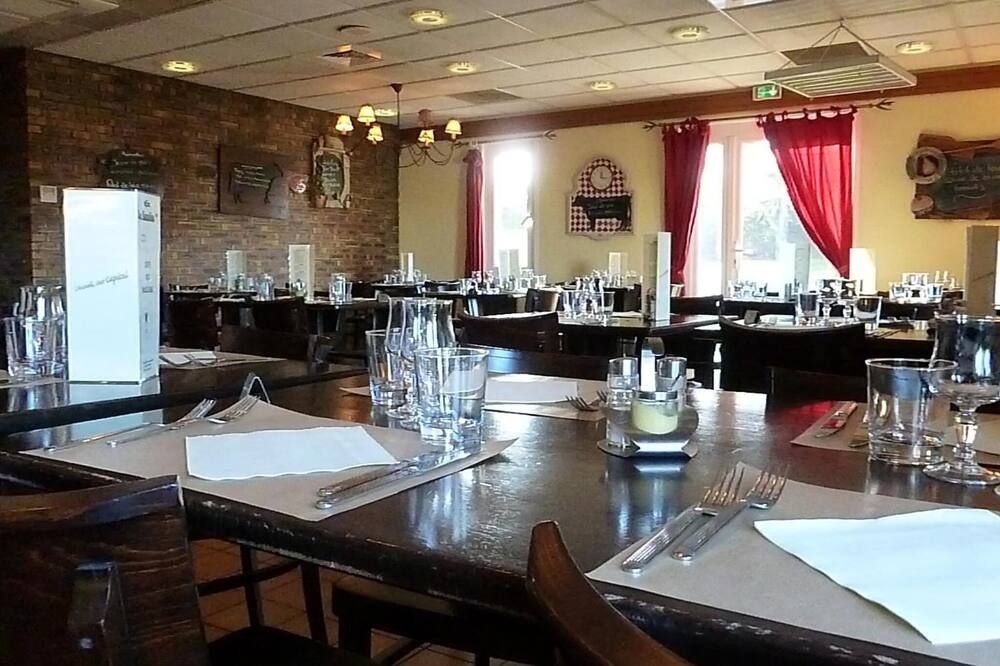 بريت أوتل لو بوليو - بواتييه - مطعم