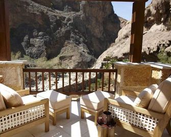 Ma'in Hot Springs - Madaba - Balcon
