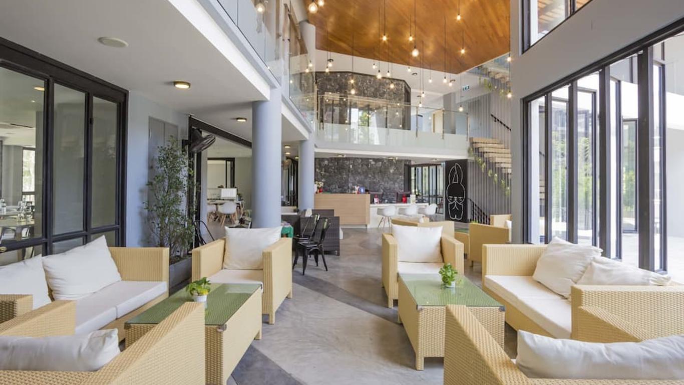 Apple A Day Resort Krabi, Ao Nang Beach