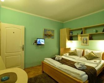 Guest Accommodation Tal Centar - Novi Sad - Habitación