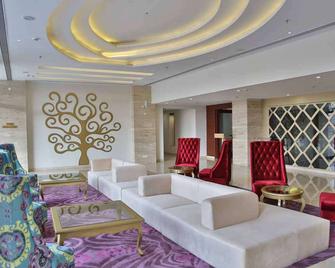 Clarion Inn Sevilla - Panchkula - Lounge