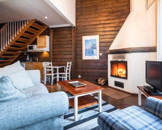 Lapland Hotels Bear's Lodge - Sinettä - Sala de estar