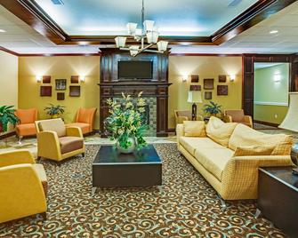 La Quinta Inn & Suites by Wyndham Vicksburg - Vicksburg - Lobby