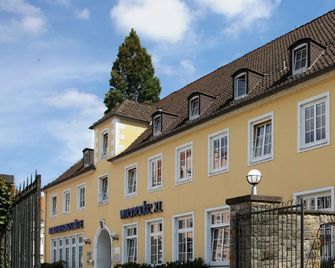 Bed’nBudget Expo-Hostel Dorms - Hannover - Building