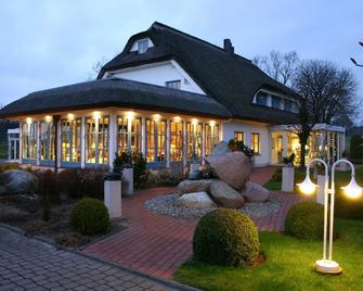 Wreecher Hof - Putbus - Gebäude