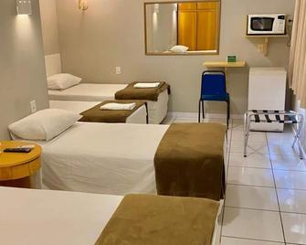 Coral Tower Express - Porto Alegre - Bedroom
