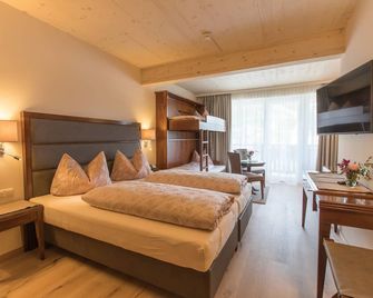 Hotel Niederreiter - מריה אלם אם סטיינרן מיר - חדר שינה