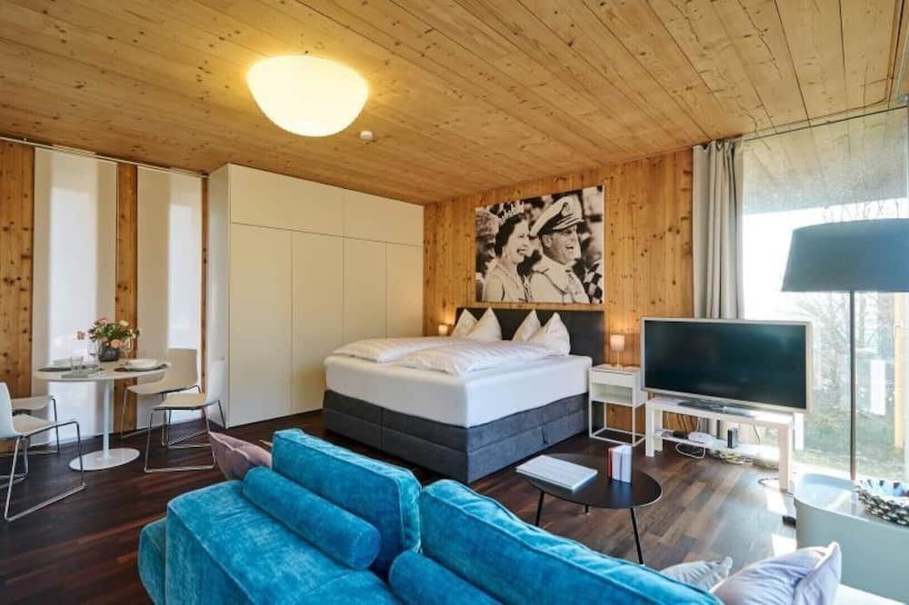 Design Apartment mit Panoramafenster - Wald und Seeblick - Ruhe nahe der Stadt - بريغنتس - غرفة نوم