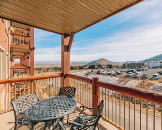Condos at Canyons Resort by White Pines - Park City - Balkong