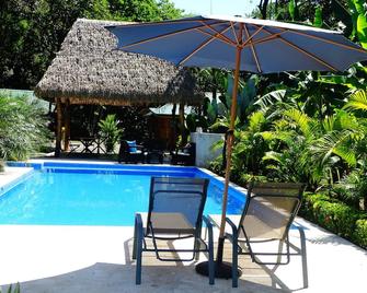 Natura Lodges: Guarumal - Ciudad Cortés - Pool