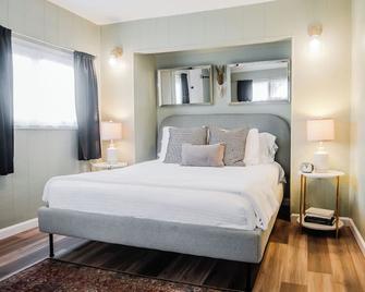 Tiny Home for a King - Dayton - Habitación