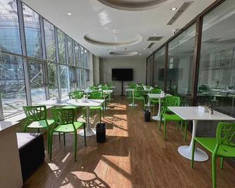 Greentree Inn Baoding Baiyangdian Express Hotel - Baoding - Restaurant