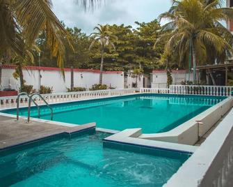 Hotel Boquilla Suites by Geh Suites - Cartagena - Pool