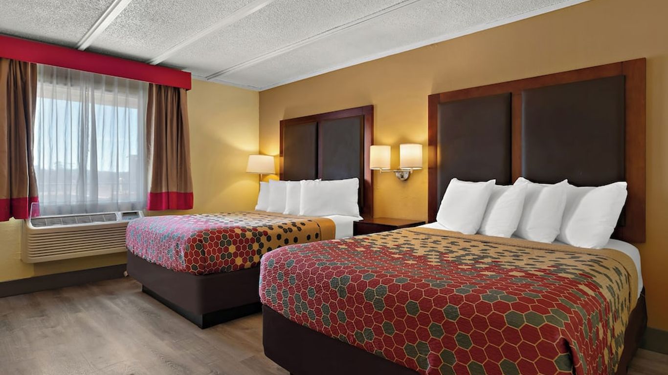 Kings House Motor Hotel