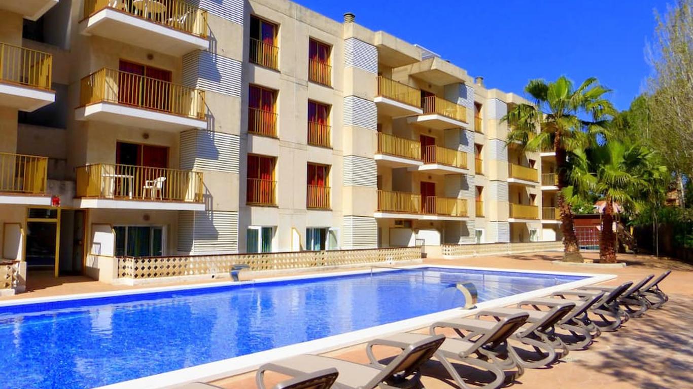 Rentalmar Pins Marina
