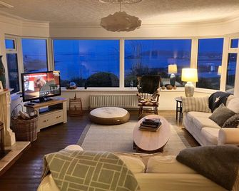 Ballydorn Lodge Strangford Lough - Balloo - Living room