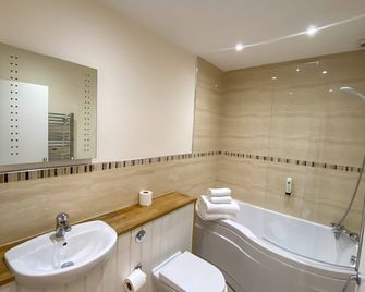 Royal Esplanade Hotel - Ryde