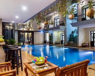 Bayon Modern Residence - Siem Reap - Pool