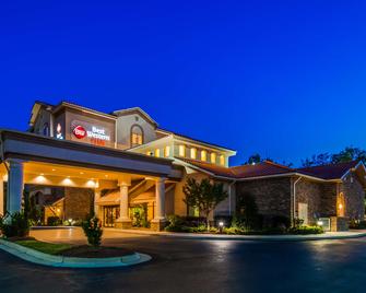 Best Western Plus Westgate Inn & Suites - Leland - Edificio