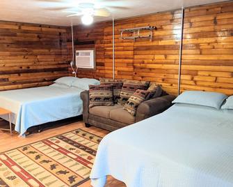 Getaway Cabin Lakeview Suite11full Kitchen - Ogallala - Bedroom