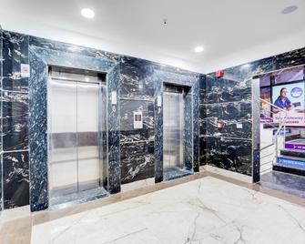 Super Townhouse Happy Habitat Guest House - Greater Noida