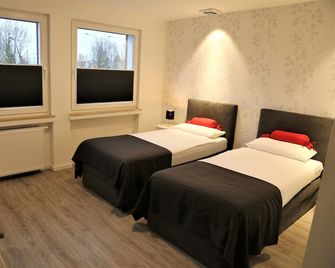 Minsu Hotel - Mülheim an der Ruhr - Schlafzimmer