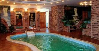 Bulgar Hotel - Kazan - Pool