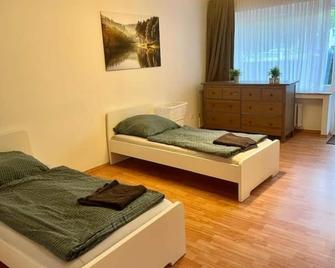 Viktoria's Wohnung in Kaarst - Kaarst - Schlafzimmer