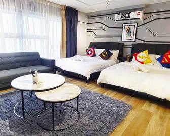 Heroes Home @ Arte Cheras 8pax Duplex/Mrt 6min / City Center - Cheras - Phòng ngủ