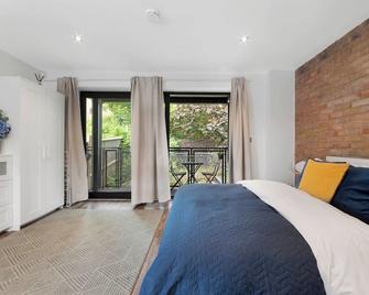 Manor House Studios By Morethanstays - London - Bedroom