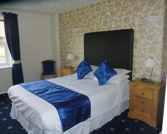 The Oakland Hotel - Chelmsford - Bedroom