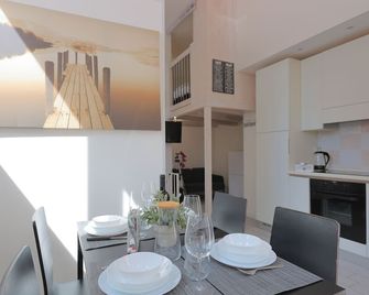 La Ca' Fiera Affittaly Apartments - Bologna - Sala pranzo