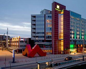 Holiday Inn Helsinki - Expo By IHG - Helsinki - Building