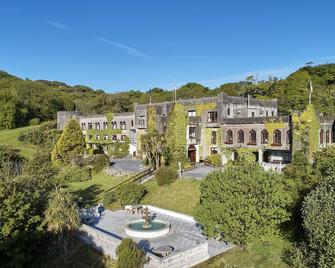 أبيجلين كاسل هوتل - كليفدين - مبنى