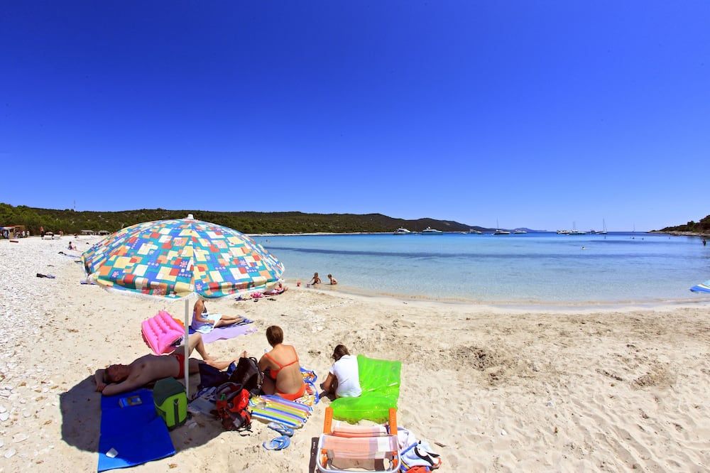 Apartments Veli Rat - Veli Rat - شاطئ