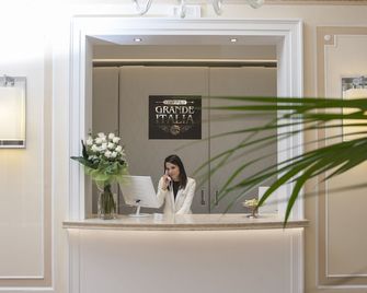Hotel Grande Italia - Chioggia - Recepción