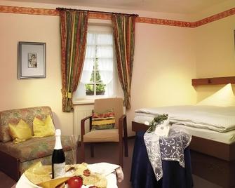 Mosel Weinhotel Steffensberg - Enkirch - Chambre