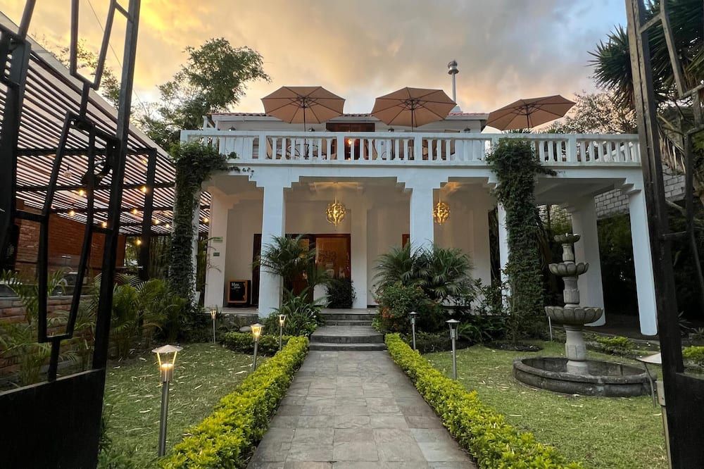 593 Hotel Boutique Baños - Banos - בניין