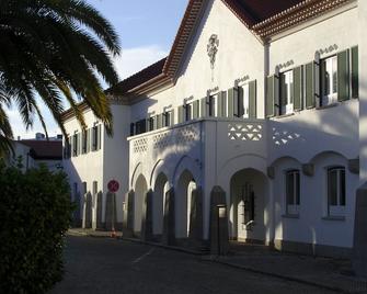 Flag Hotel Fatima Casa Das Irmas Dominicanas - Ourém - Edificio