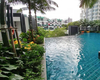 1 Medini Residences by Rr Jbcity - Nusajaya - Pool
