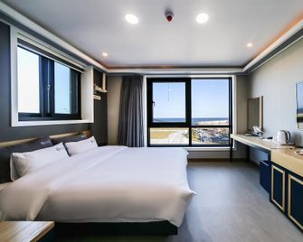 Yeongdeok Ganggu Port Stay - Yeongdeok - Habitación