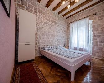 Four Towers Apartments - Rab - Habitación