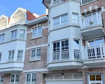 Residentie Square - Nieuwbouw - 50 m van de zee - Knokke-Heist - Bâtiment