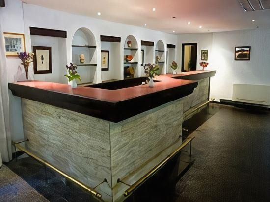 Royal Aparthotel City Centre